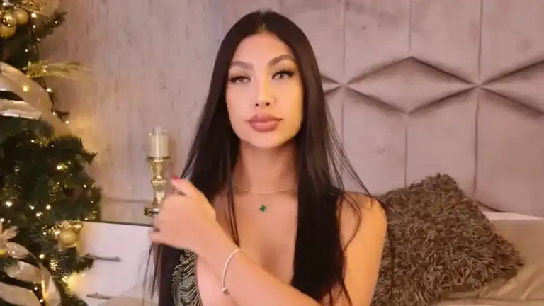 Sabrinaross – [Streamate] Privat Zapisi Domi Dream Girl – 2025-09-12 00:48:14