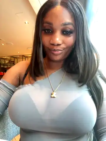 Nessa___ – [Stripchat] Live Show Pussy Webcam Model – 2025-12-18 03:52:44