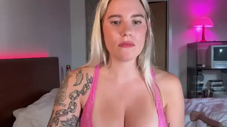 Yourfavejade – [Streamate] Super Amateur Webcam – 2026-05-22 07:54:52