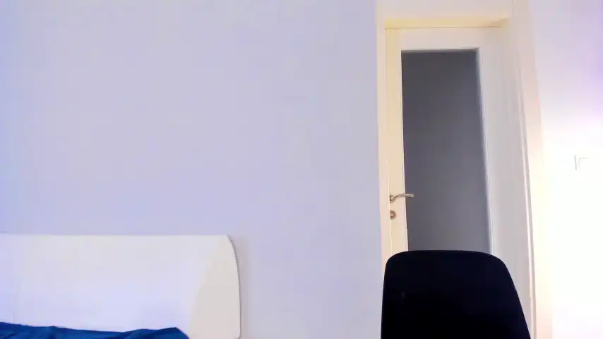Kittycaitlin – [Chaturbate] Web Model Chat Friendly – 2025-11-25 20:04:36