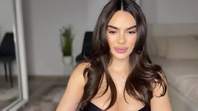 Bustymiaaa – [Myfreecams] Masturbation Horny Hidden Show – 2026-04-08 15:24:46