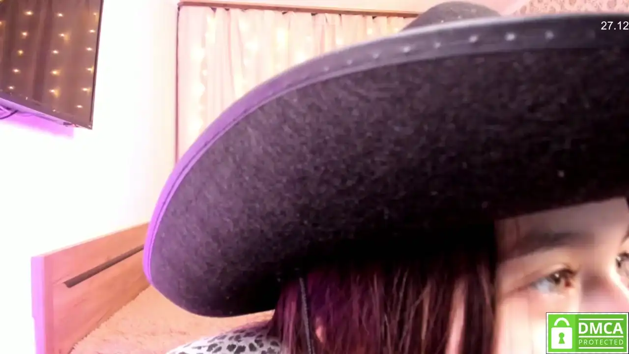 Amandamedrano – [Chaturbate] Sweet Model Masturbation Live Show – 2025-09-14 07:03:04