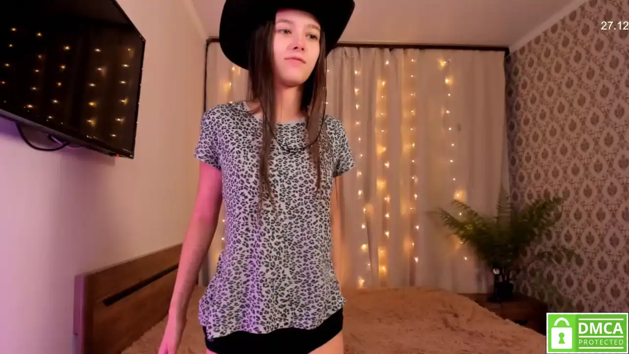 Amandamedrano – [Chaturbate] Hot Babe Strips Tru Private Xxxvideo – 2025-07-11 01:53:02