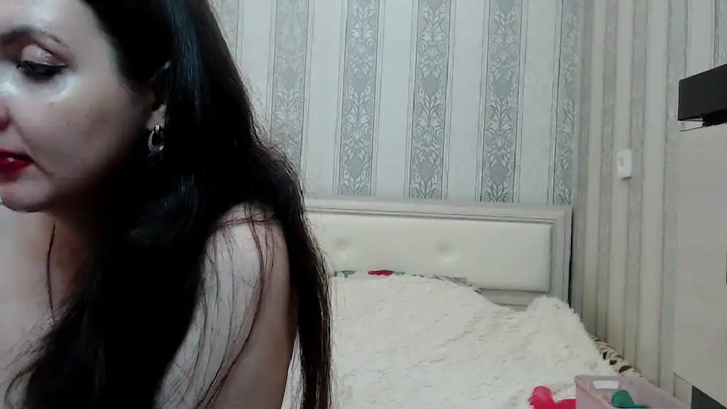 _dominika__ – [Showup] Naughty Pretty Cam Model Friendly – 2025-11-29 11:54:28