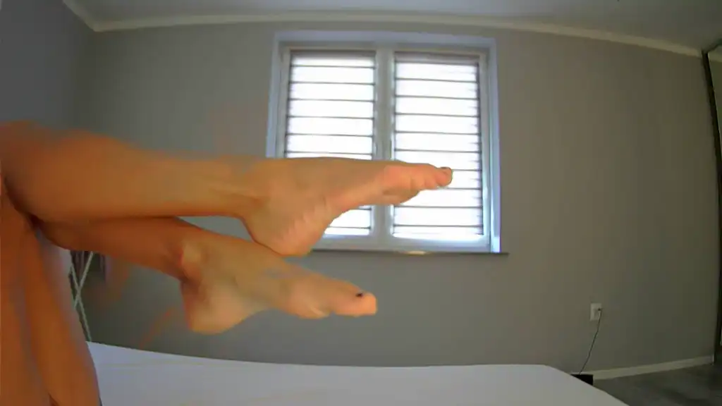 Baby_69 – [Showup] Body Webcamsex Domi – 2026-03-27 09:53:51