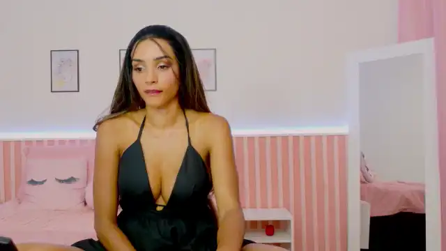 Helen9g38 – [Myfreecams] Busty Ass Chica – 2026-03-27 22:22:42