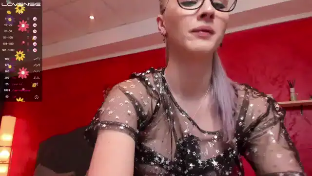 Heysiry – [Myfreecams] Teases Sweet Model Lovely Amateur – 2026-05-04 09:54:04