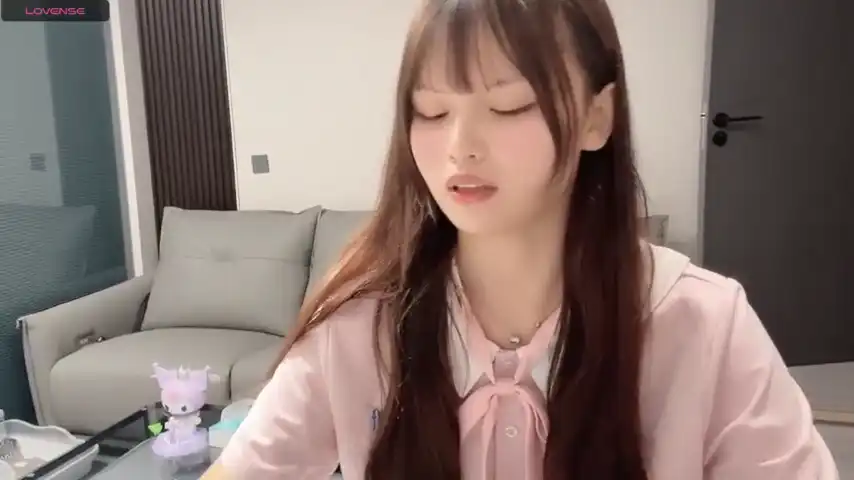 Mini_fish – [Stripchat] Record High Qulity Video Chat – 2025-12-24 00:00:27
