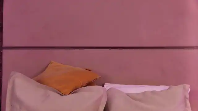 Erinhartx – [Myfreecams] Dick Party Cam Video – 2025-06-19 02:32:12