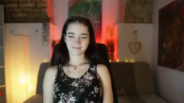 Gia_paige18 – [Myfreecams] Sexy Girl Webcam Goddes Hot Babe Strips – 2025-11-26 14:04:42
