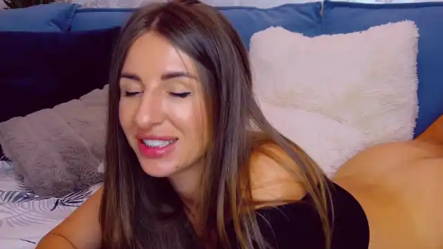 Soffya – [Flirt4free] Sweet Model Masturbation Live Show – 2026-05-25 13:13:34