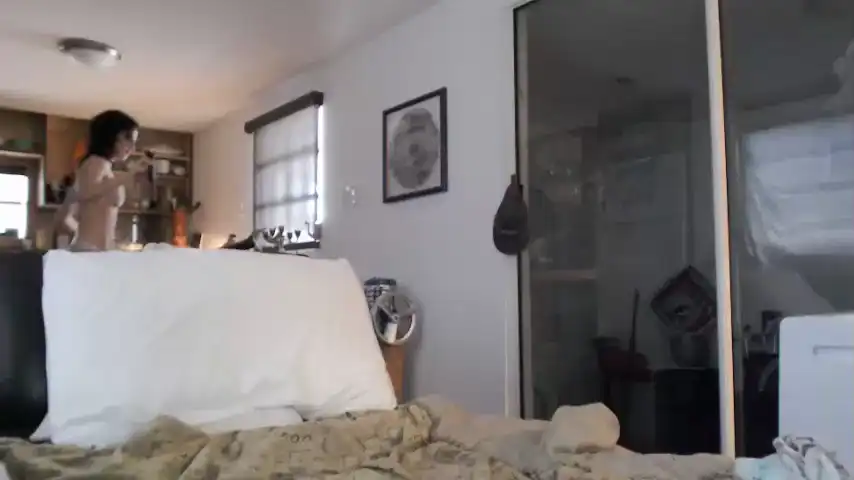 Frenchava – [Chaturbate] Slut Awesome Rides – 2026-02-26 01:37:20