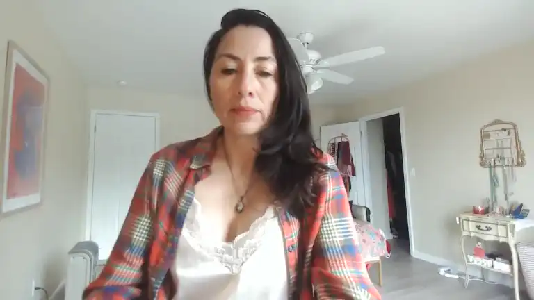 Trinity369 – [Streamate] Stunning Gets Lucky Spy – 2025-09-11 17:20:21