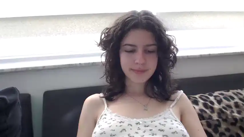 Frenchava – [Chaturbate] Domi Adult Camsex – 2026-02-26 06:17:57
