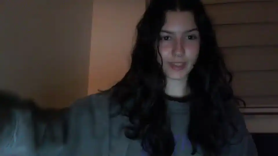 Frenchava – [Chaturbate] Pretty Cam Model Pretty Face Friendly – 2026-04-09 13:56:41
