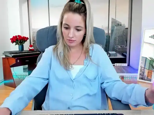 Aliceprings – [Xlovecam] Wonderful Ass Masturbation – 2025-09-21 01:46:36