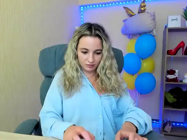 Aliceprings – [Xlovecam] Ticket Cum Video Hidden Wonderful – 2025-11-14 15:28:23