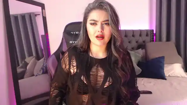 Vega-lyra – [Flirt4free] Gets Lucky Rubbing Pussy Cute Webcam Girl – 2025-09-17 12:21:49
