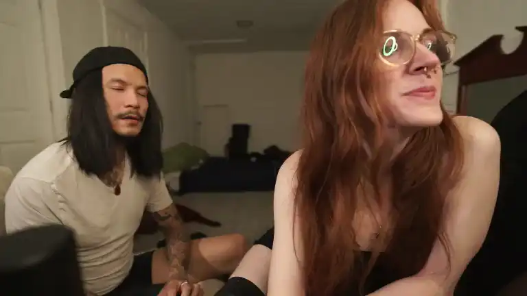 Jessiewolfe – [Streamate] Sensual Mouth Caught On Webcam – 2025-09-29 21:25:17