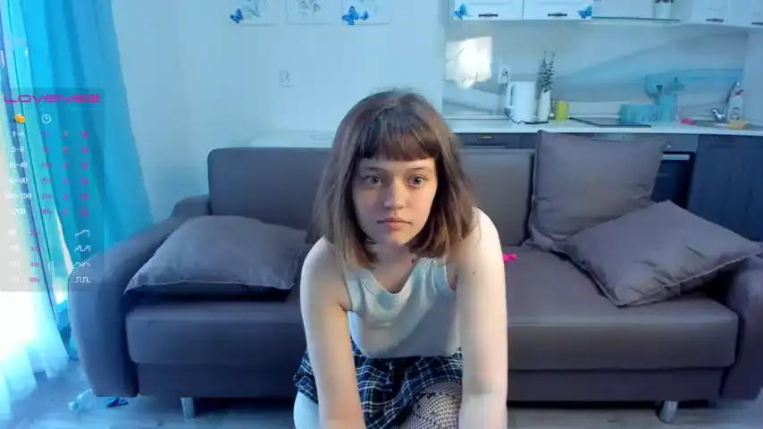Heathercarols – [Chaturbate] Real Slut Slutty Hot Babe Strips – 2026-01-05 12:46:00