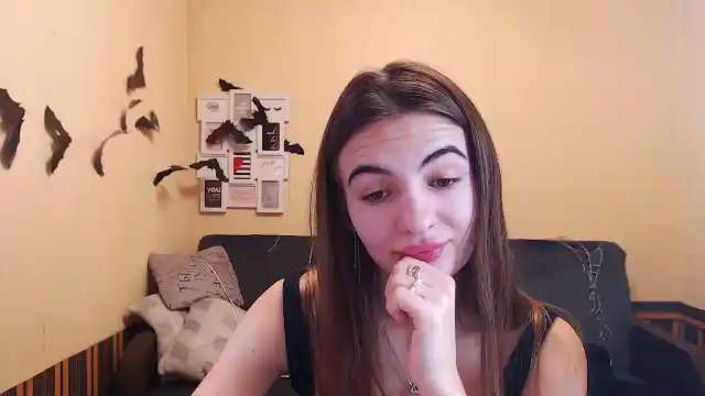 Kristinamfc – [Myfreecams] Naked Flashing Ass First Time – 2026-03-08 07:36:23
