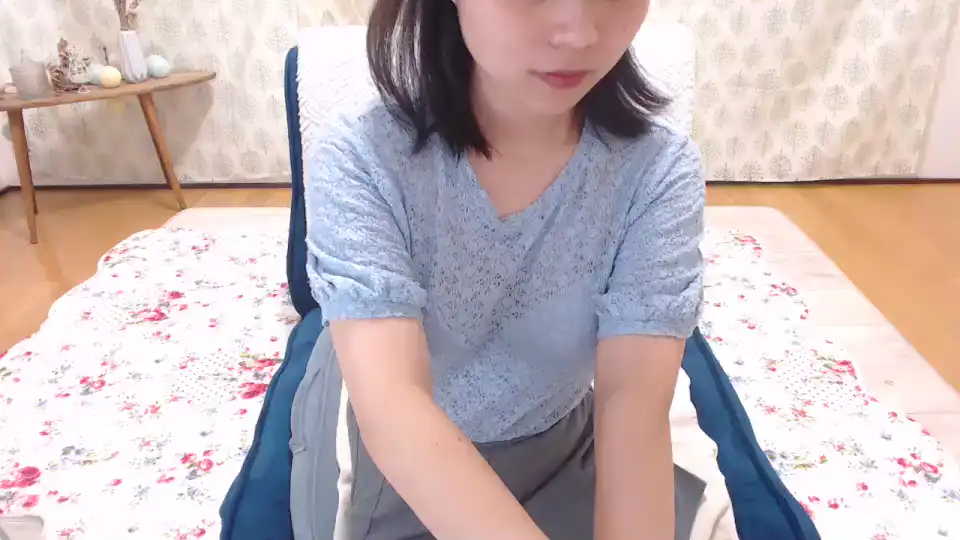 Minamikk – [Sakuralive] College Girl Girl Alone Camwhores – 2025-11-21 14:10:38