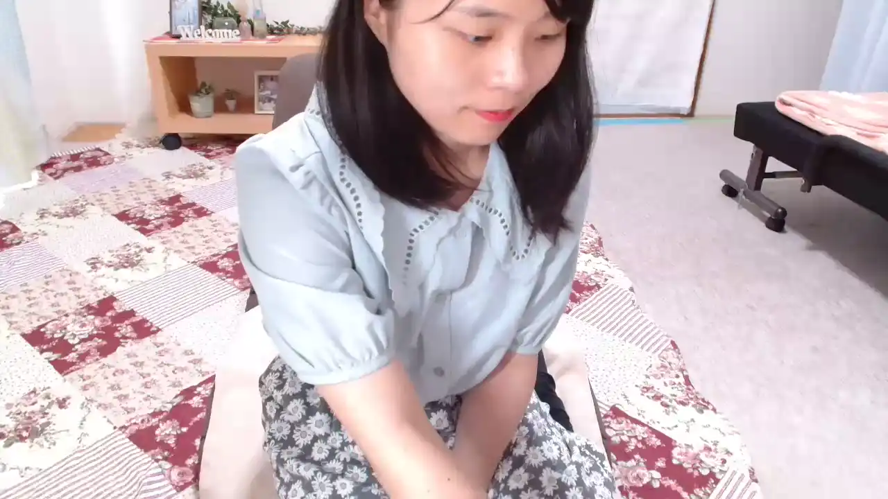 Minamikk – [Sakuralive] Finger Cumming Play – 2025-09-05 10:12:23