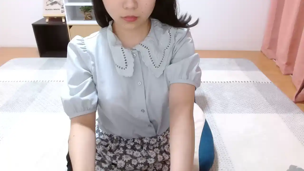 Minamikk – [Sakuralive] Hot Licking Natural – 2025-09-30 18:12:16