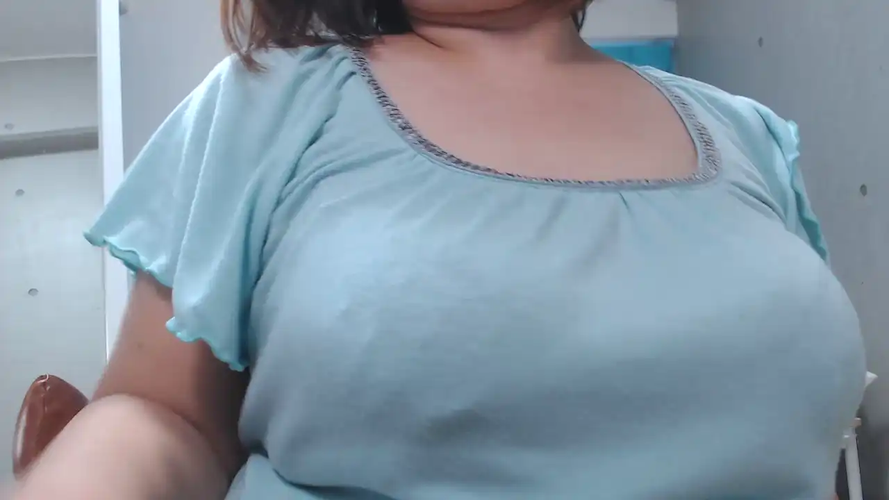 Amixs – [Sakuralive] Webcam Shaved Pretty Cam Model – 2026-04-16 13:42:15