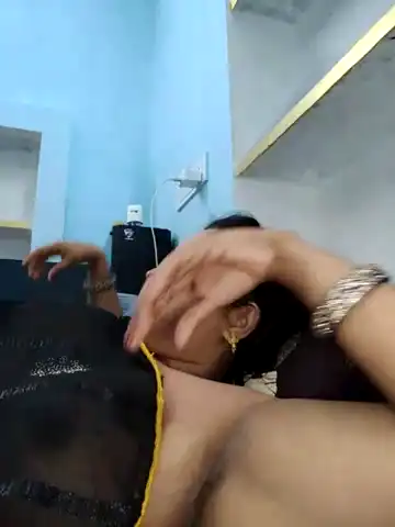 Bhabhi_no-1 – [Stripchat] Porn Live Chat Hot Parts Naked – 2025-12-23 20:03:29