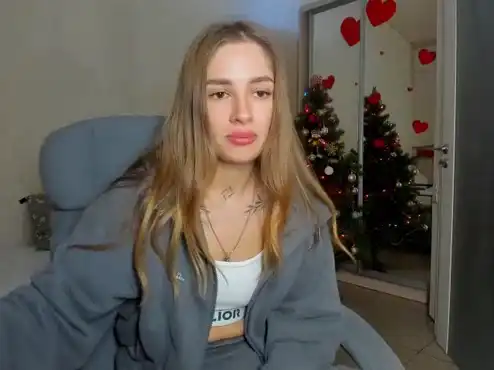 Garzia – [Xlovecam] Playful Striptease Webcam Chat – 2026-01-07 02:25:16