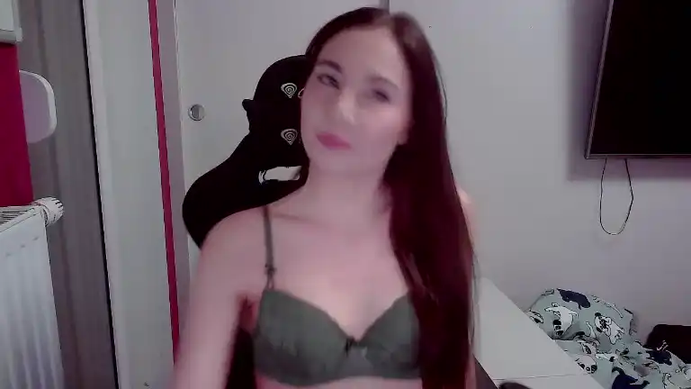 Sweetmilenne – [Streamate] Sexcam First Time Multi Goal Show – 2026-04-20 14:29:00