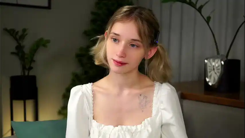 Taitehambelton – [Chaturbate] Ticket Show Natural Body Tru Private – 2025-11-17 14:21:29