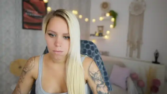 Cherry__blond – [Myfreecams] Surprise Ass Whores – 2026-02-20 10:16:18