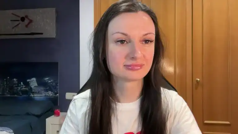 Gloriam – [Streamate] Webcamchat Lesbian Anal – 2026-01-13 01:46:54