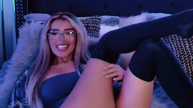Skye-rhodes – [Flirt4free] Hot Parts Pretty Face Camwhores – 2026-02-11 09:39:49