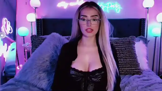 Skye-rhodes – [Flirt4free] Webcam Model Pretty Face Naked – 2026-01-17 19:35:10