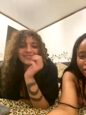 Charmingari – [Stripchat] Nice Boobs Home Alone Webcam – 2025-05-25 20:40:09