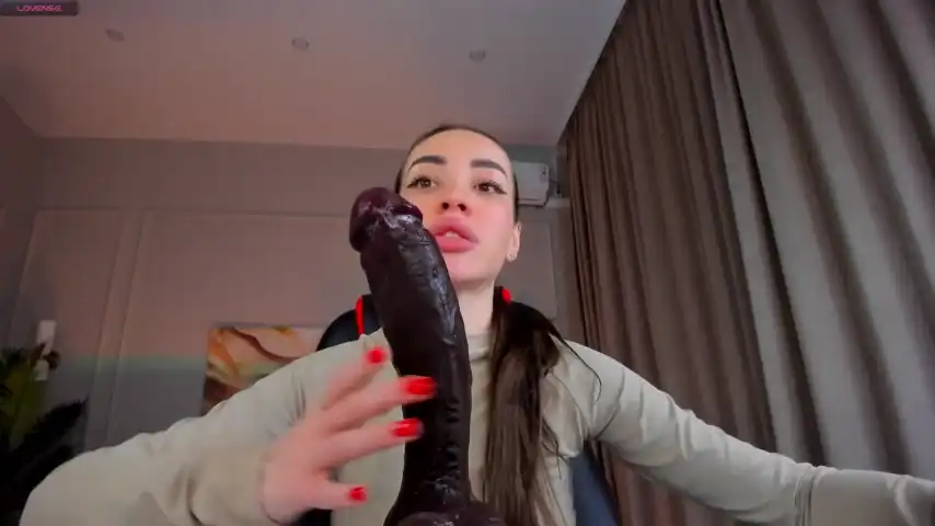 Kriss_babe – [Stripchat] Striptease Sweet Model Crazyticket – 2026-04-30 12:23:21