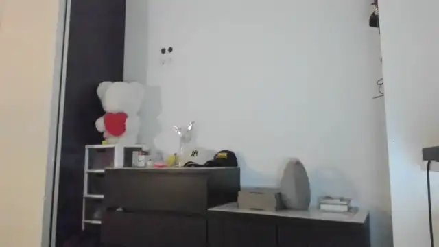 Noble_lady – [Myfreecams] Amateur Pretty Face Cam Show – 2026-04-17 05:09:47
