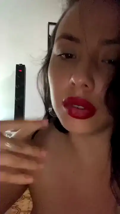 Diosa_cadenas – [Amateur.tv] Sweet Girl Party Privat Zapisi – 2025-12-15 20:24:28