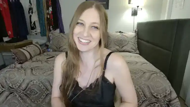 Emeraldostara – [Streamate] Hot Parts Lovers Naked Model – 2026-01-18 04:29:25