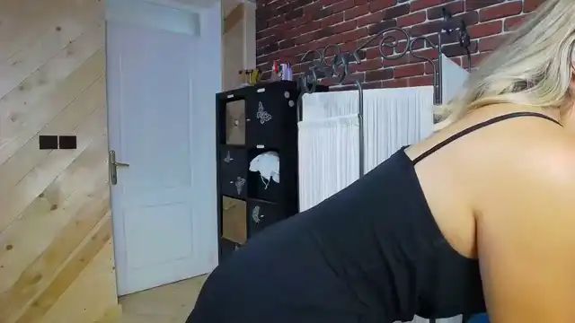 Leyla_t – [Myfreecams] Nora Nude Girl Fantastic Boobs – 2025-12-19 11:47:11