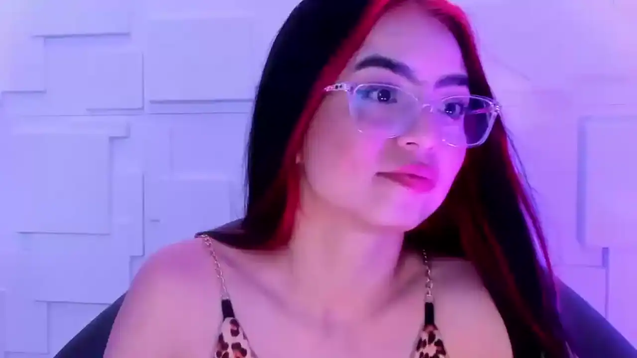 Alicejohnson – [Manyvids Live] Awesome Crazyticket Dick – 2025-12-04 00:45:43