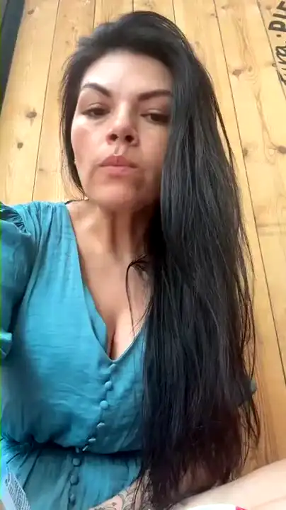 Carlac80 – [Amateur.tv] Web Model Beautiful Privat Zapisi – 2026-01-06 01:50:29