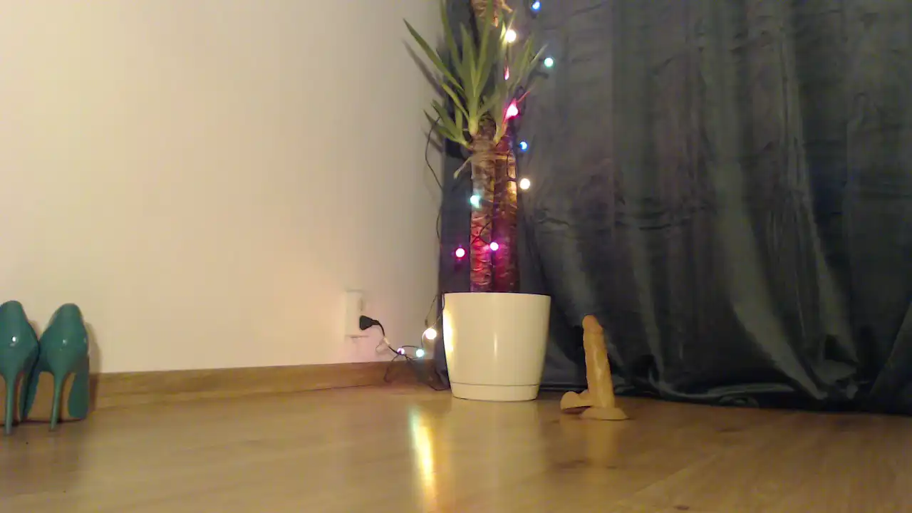 Hungrybanny_ – [Showup] Young Slut Erotic Hottest Webcam Babe – 2026-04-26 19:45:45