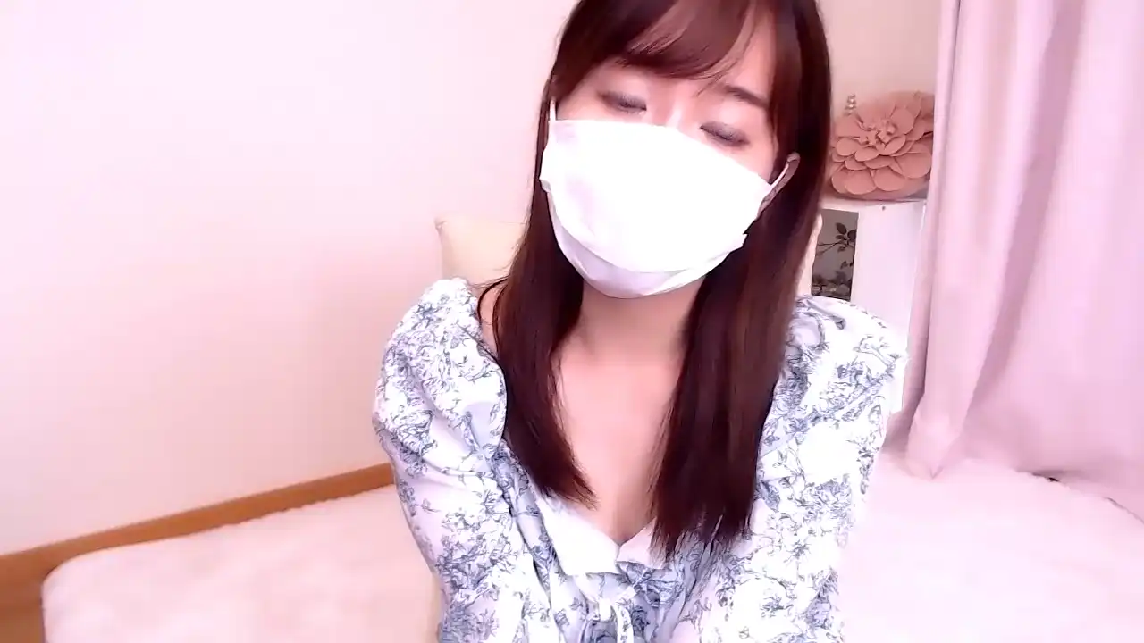 Oosatomicc – [Sakuralive] Masturbate Playful Pretty Face – 2025-12-01 09:44:52