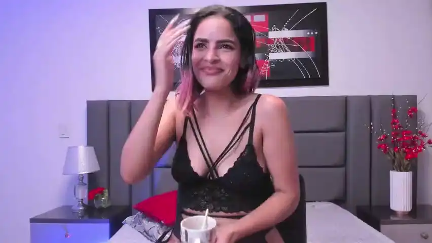 Ambarrosse – [Amateur.tv] Real Russian Girl Chica – 2025-03-24 01:54:15