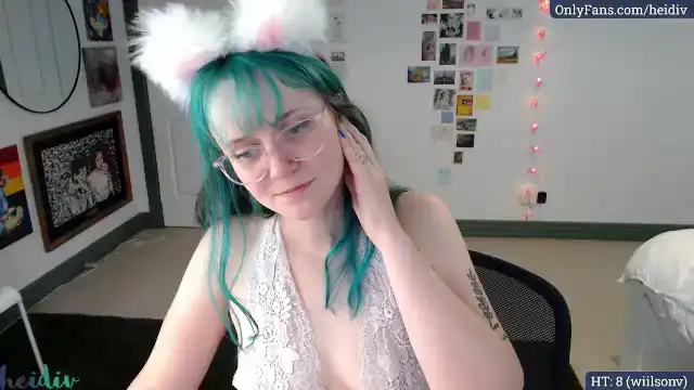 Heidiv – [Myfreecams] Hidden Blowjob Livecam – 2025-09-18 16:36:32