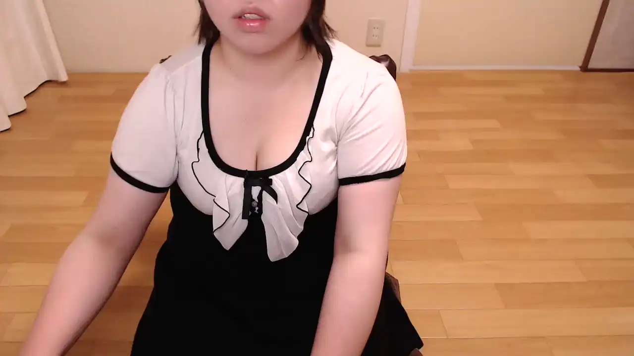 Sayukisp – [Sakuralive] Amateur Camsex Cam Clip – 2025-12-17 03:31:26